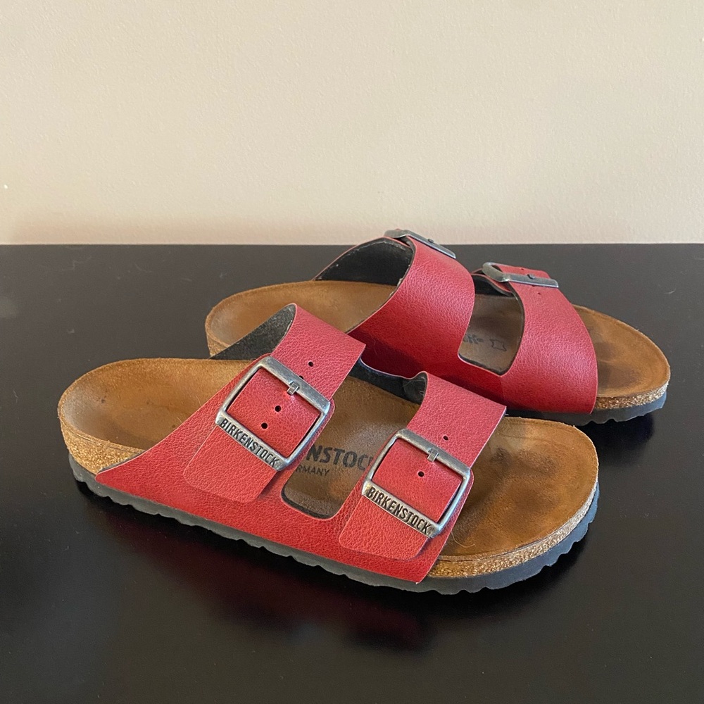 Birkenstock Arizona Sandals- Women’s Oiled leather Red